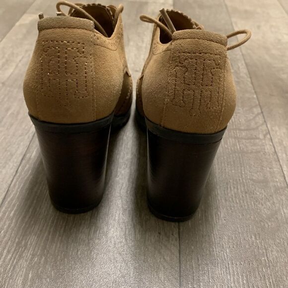 Tommy Hilfiger Chunky Heeled Casual‎ Wingtip Oxford Suede Lace Up Boots Shoes - Picture 4 of 10